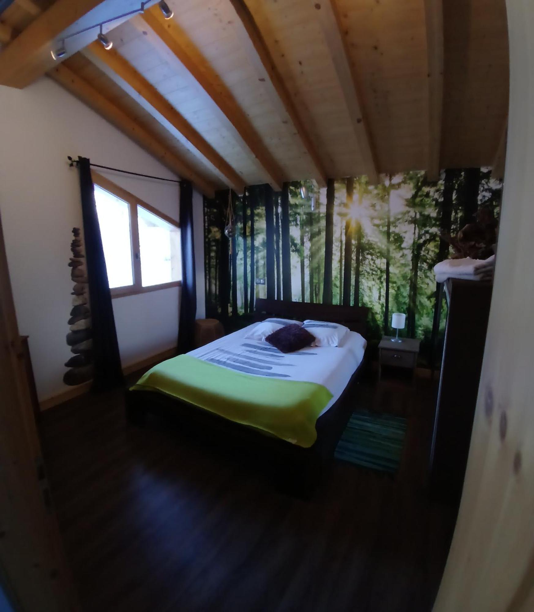 Chalet Les Vagnys - Lac Des Vernays La Riviere-Enverse Room photo